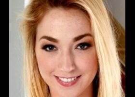Zoe Parker