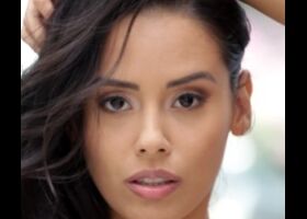 Andreina Deluxe
