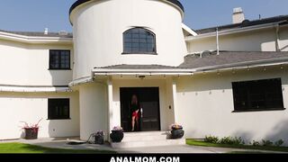 Step Mom Wants To Be The Only Woman In Son's Life