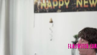 Swap daughters regularly as new years resolution- Lacey lennon