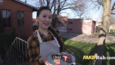 Amateur Asian Baker Picked up - Luna True Love
