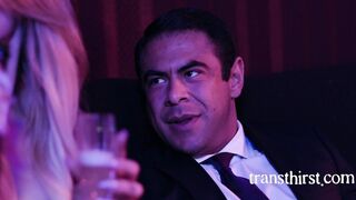 Married Man Fucks His Hot Tranny Date - Casey Kisses, Draven Navarro