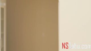 I Suprised My Mom On Valentines Day