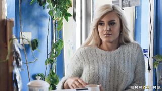 Big Titty Barista - Ashlyn Peaks