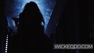 Tall Blonde Romantic Make Up Sex - Seth Gamble, Kenna James