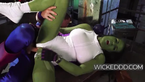 Horny She Hulk Fucks Hawkeye - Eric Masterson, Chyna