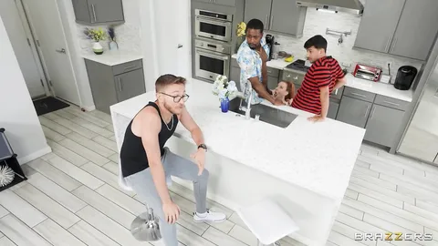 Maddison Morgan - Creampie Me Pregnant