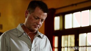 [StepSinners] Daddy, Do You Like Me In Short Skirts-   Whitney Wright