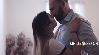 [KinSinners] Teen Asian Step Daughter Makes Up With Dad - Lulu Chu