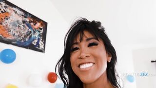 The Perfect Housewarming - Ember Snow, Charles Dera