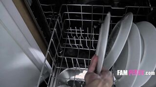 Chore Reward For Stepbro - Johnny Love_ Dixie Lynn