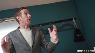 [Brazzers] Pitch This Pussy - Marina Maya