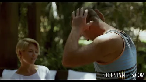 Step Mom, we need to stop. My friends are getting suspicious! | StepSinners