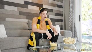 Mom Soccer - Girl Cup Shootout - Mandy Rhea, Jade Kimiko, Parker Ambrose