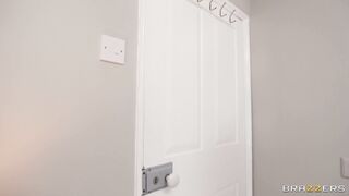 Motel Do Not Lick And Telll