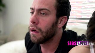 Latina Does Her Stepbro A Solid