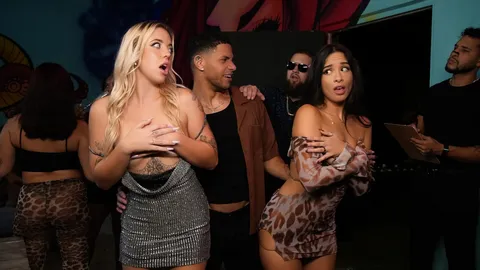 After Hours Threesome - Luxe La Fox, Lola Cheeks, Mike Ox