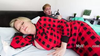 Sharing A Room with My Step Mom Ends with A Creampie - Dee Williams, Joshua Lewis