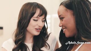 The Freedom To Squirt - August Skye, Lana Smalls